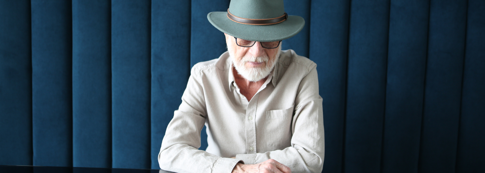 Patrick_Image_apropos_(2560 x 1707 px) (1600 x 570 px)